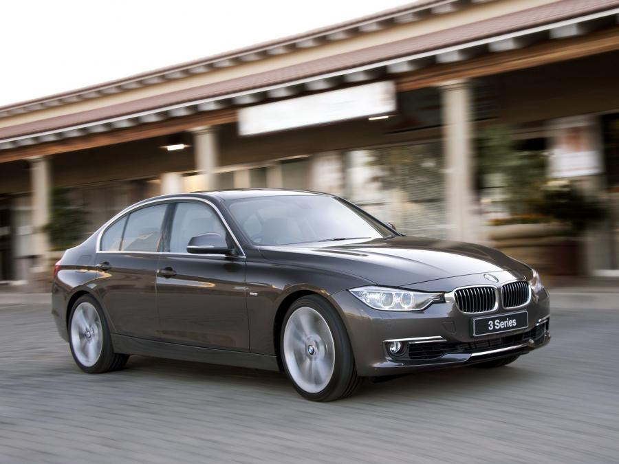 BMW 335i Sedan Luxury Line 2012 года  (ZA) (фото 1 из 14)